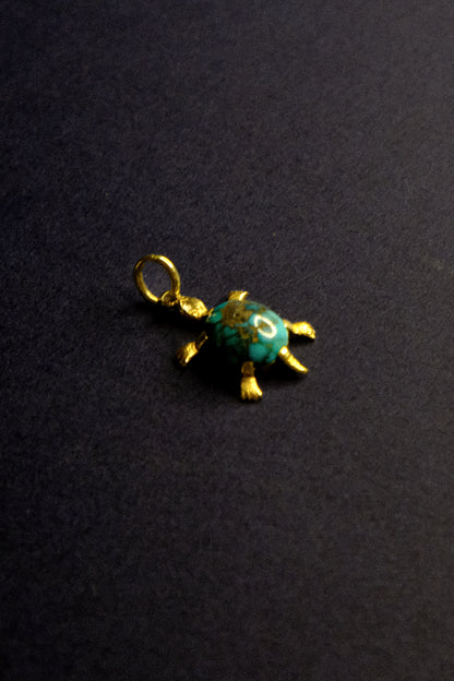 Vintage Turquoise Turtle Charm Pendant