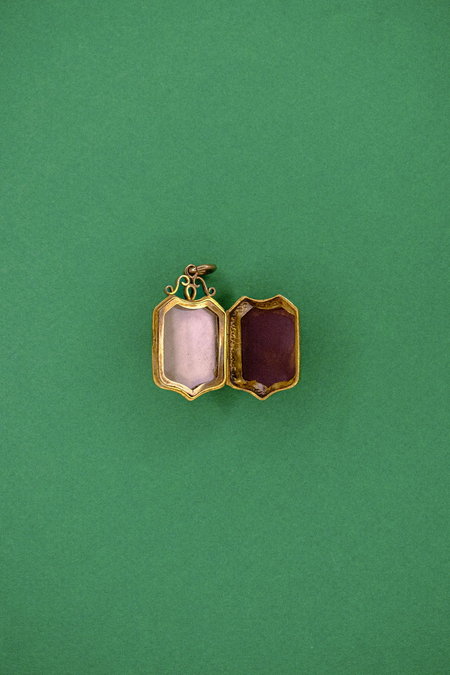 Antique Bloodstone/Carnelian Shield Locket