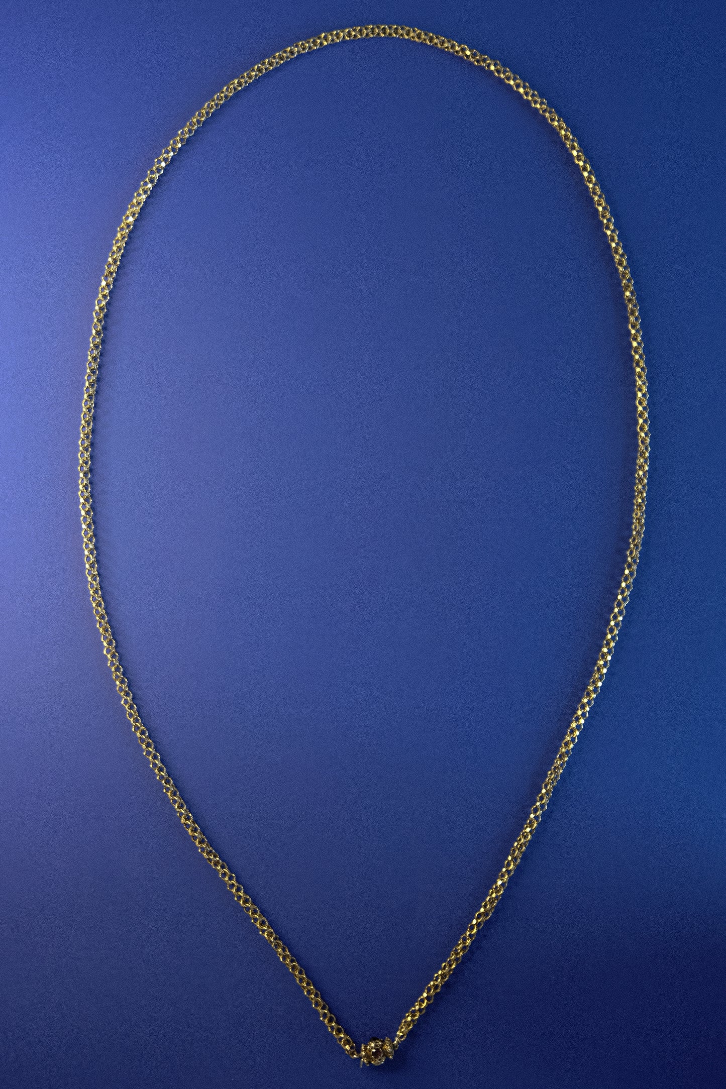 Georgian 15ct Gold Corded-Link Chain with Garnet Barrel Clasp
