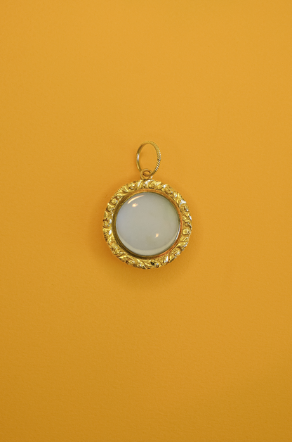 15ct Yellow Gold Victorian Medallion Pendant, Floral & Engine-Turned