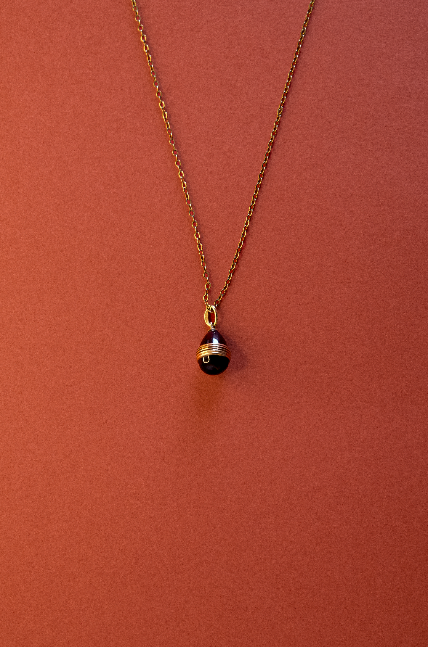 Russian 56 Zolotnik Garnet Egg Pendant, c.1880–1900